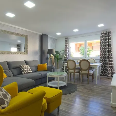 Ronda Sant Antoni Apartament